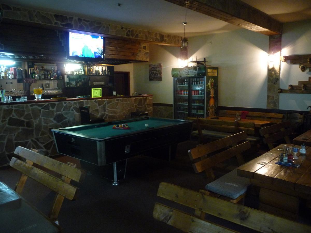 Motel Zaborje Плужине Екстер'єр фото