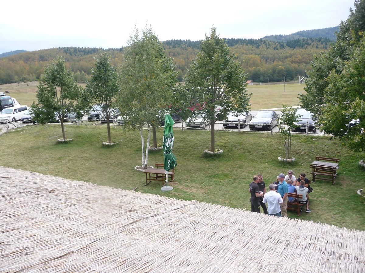 Motel Zaborje Плужине Екстер'єр фото
